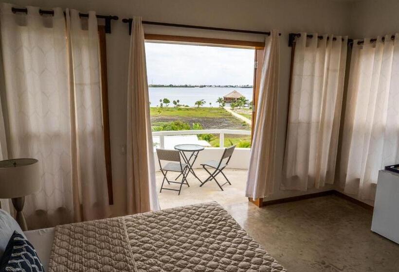 جناح رئاسى, Brahma Blue Resort