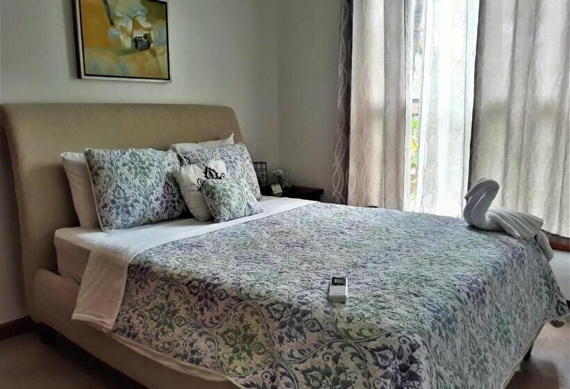 جناح عائلي, Brahma Blue Resort