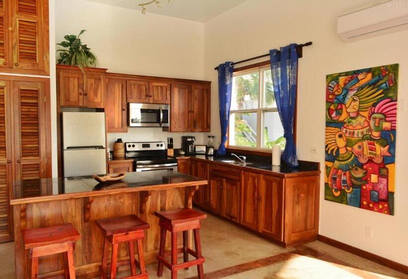 Люкс Вид на Сад, Brahma Blue Resort