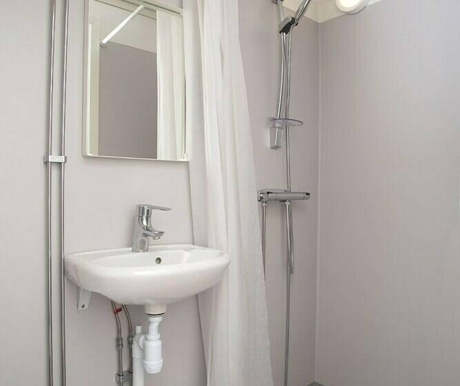 スタンダードルーム, Drive In Motell