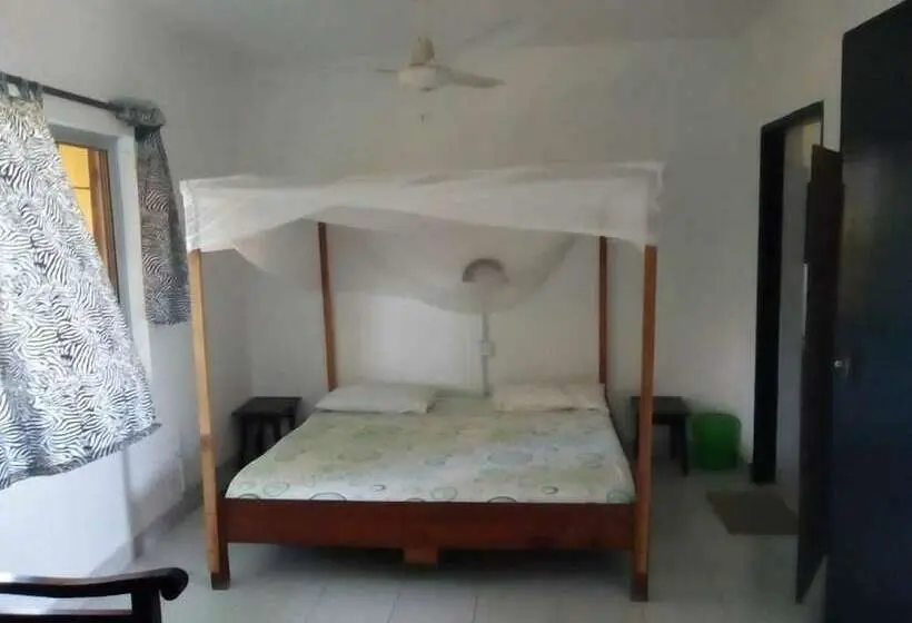 اتاق استاندارد, Ashari