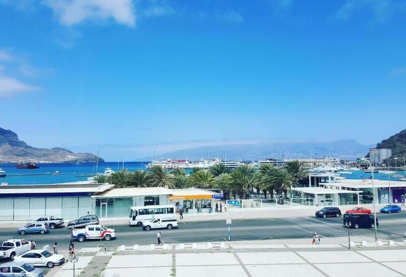 اتاق استاندارد, Casa Café Mindelo