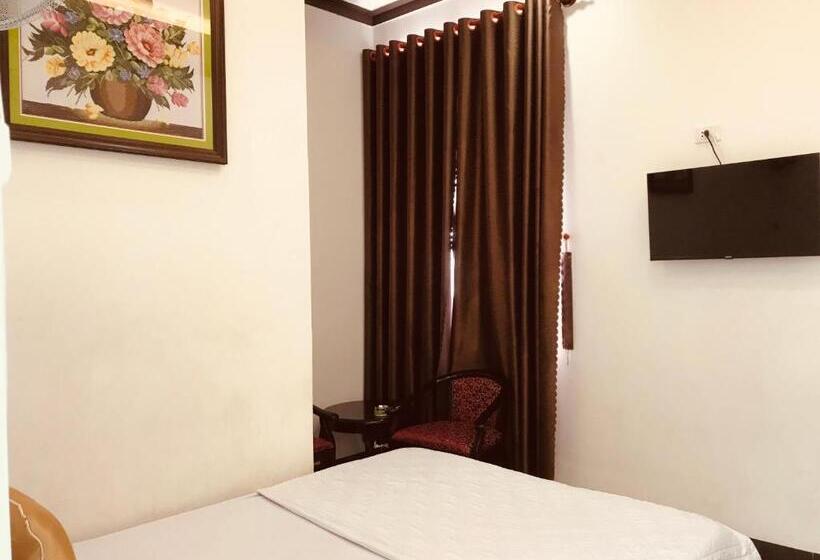 اتاق استاندارد با تخت دوبل, Khách Sạn Thu Thảo