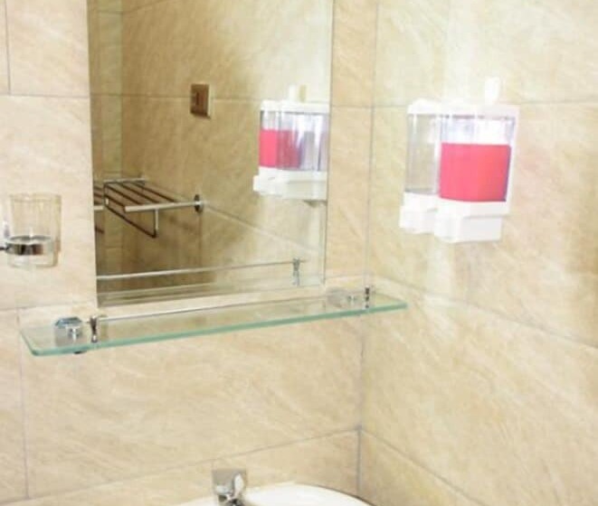 اتاق لوکس, Mawenzi Resort Mtwapa