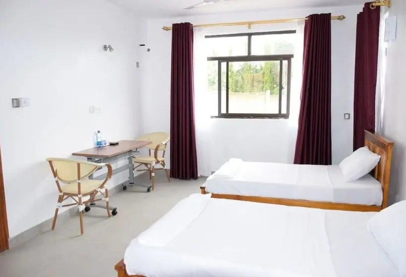 اتاق لوکس, Mawenzi Resort Mtwapa