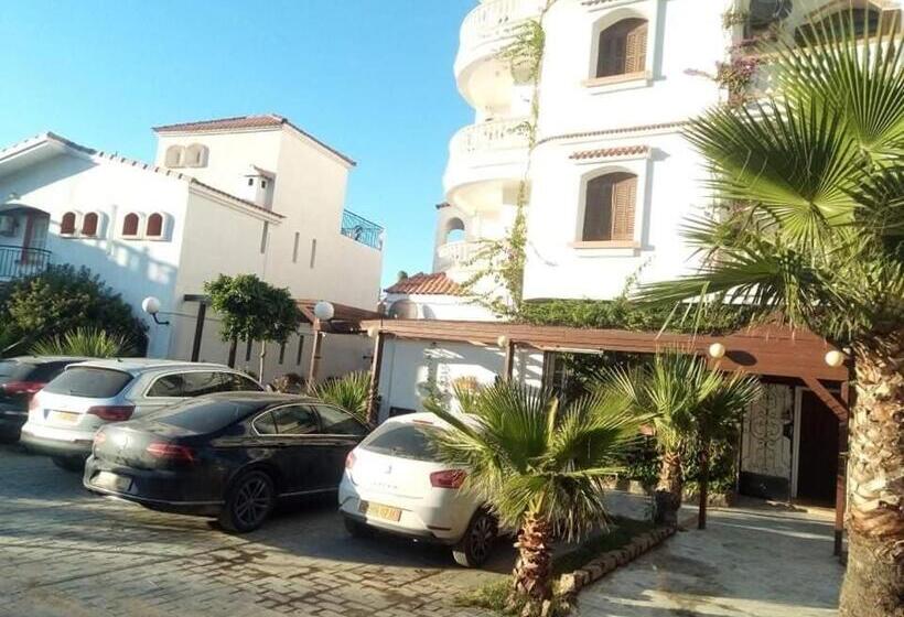 ویلای 1 خوابه با چشمانداز دریا, Plage D Or