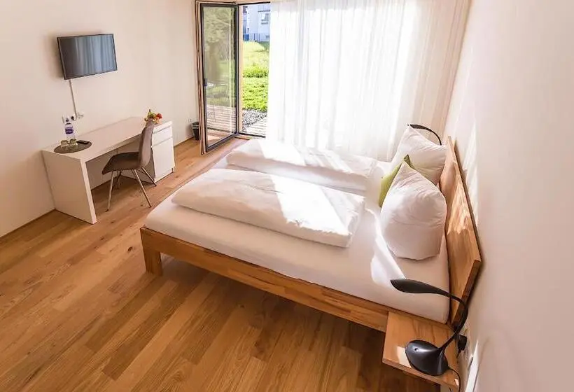 Standard-huone Terassi, Gästehaus Gritsch