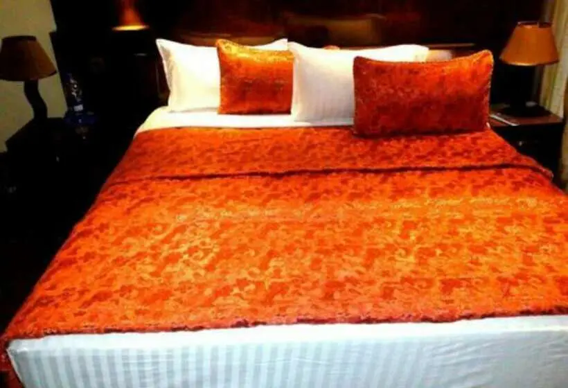 اتاق لوکس, Bling Hotel International