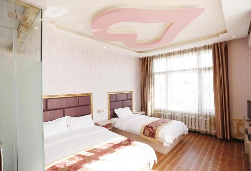 패밀리 룸, 哈尔滨机场东方红运宾馆