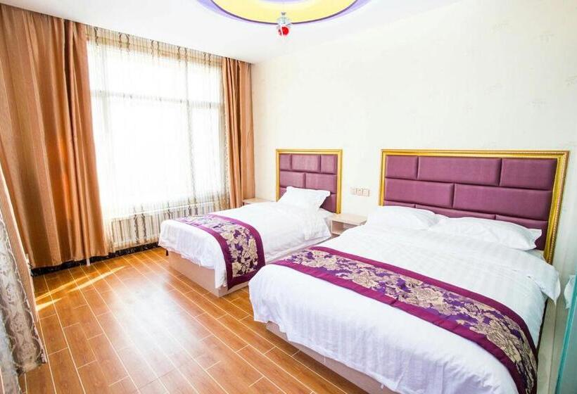 غرفة عائلية, 哈尔滨机场东方红运宾馆