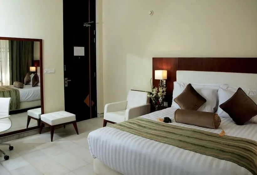 اتاق لوکس, Avari Boutique Multan