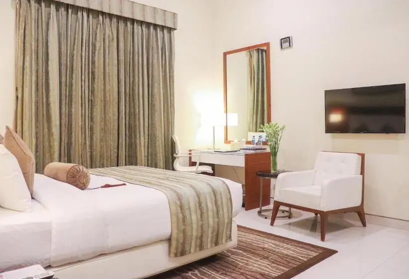 اتاق لوکس, Avari Boutique Multan