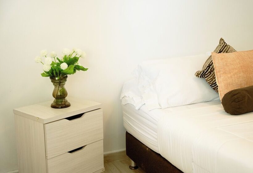 スタンダードルーム, Koray