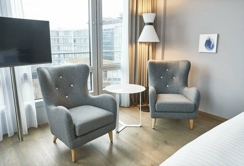 디럭스 룸, Steigenberger Hotel München
