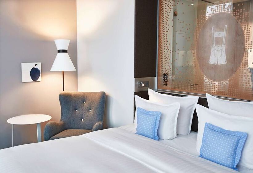 Номер Deluxe, Steigenberger Hotel München