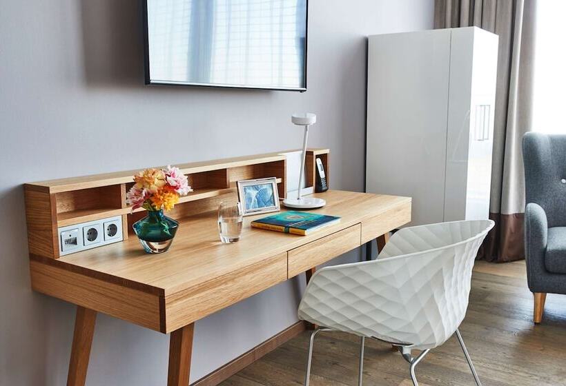 디럭스 룸, Steigenberger Hotel München