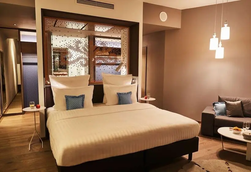 سوییت جونیور, Steigenberger Hotel München
