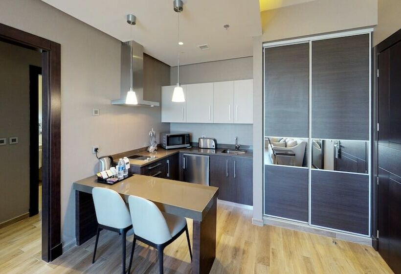 سوییت سوپریور, The House Boutique Suites