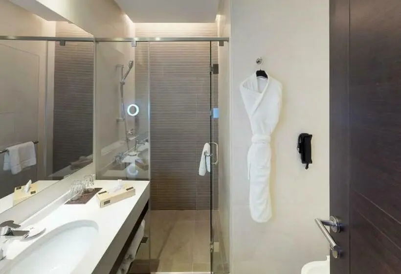 2 Bedroom Superior Room, The House Boutique Suites