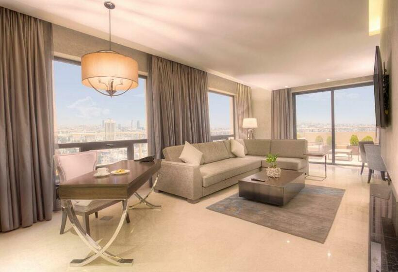 سوئیت سلطنتی 3 خوابه, The House Boutique Suites