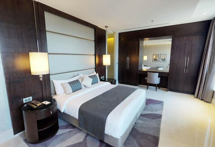 سوئیت سلطنتی 3 خوابه, The House Boutique Suites