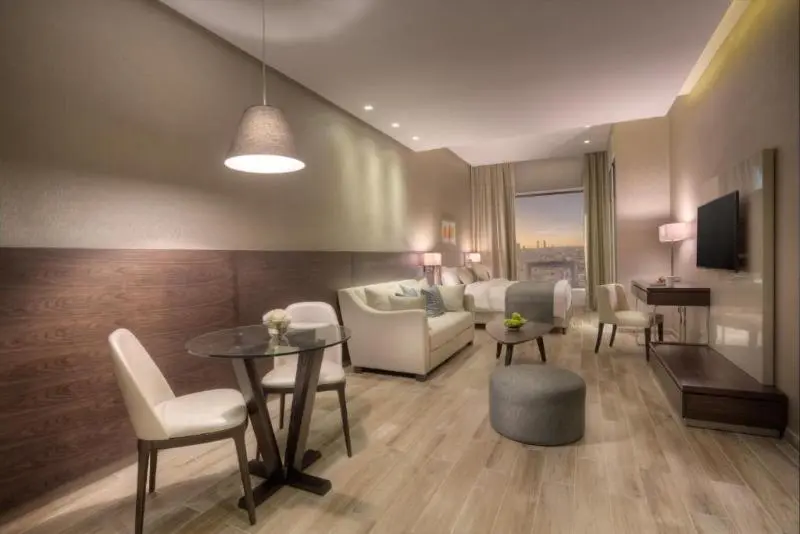 سوییت سوپریور, The House Boutique Suites