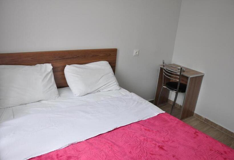 스탠다드 싱글 룸, Altuğ