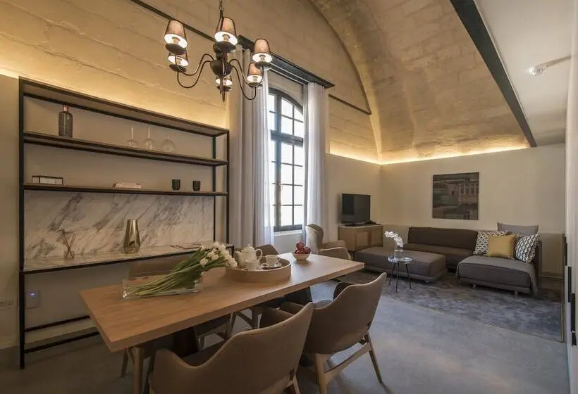 سوئیت پرزیدنت, Cugo Gran Macina Malta