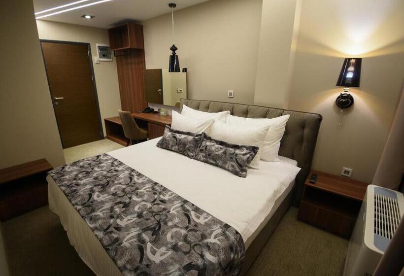 اتاق استاندارد یک نفره, Ideo Lux