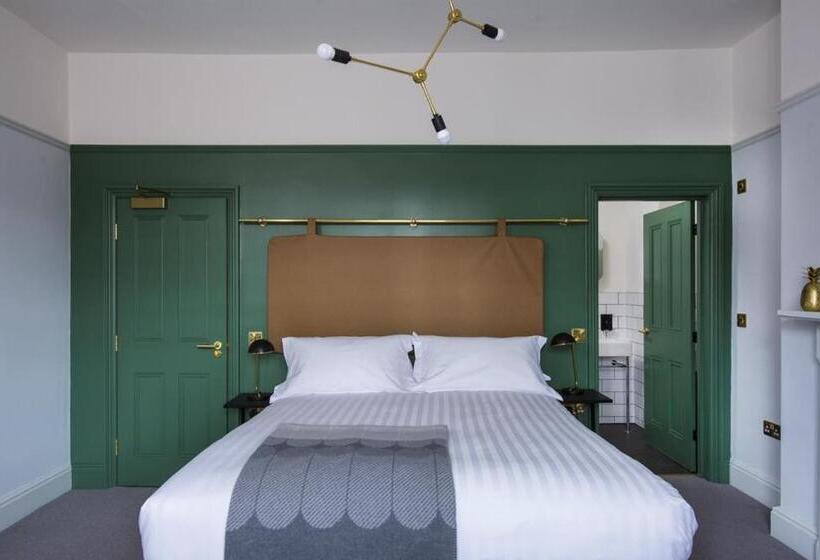 豪华房间, The Masons Arms