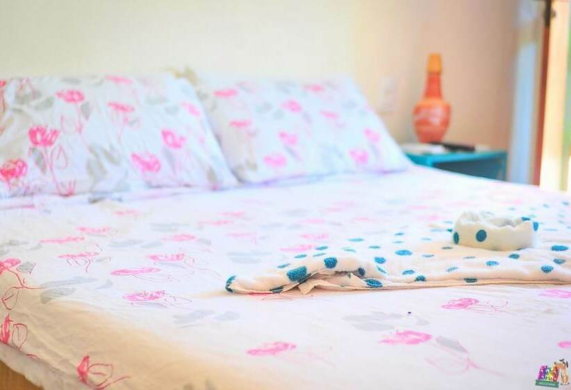 Люкс Повышенной Комфортности, Farofa Loca Hostel