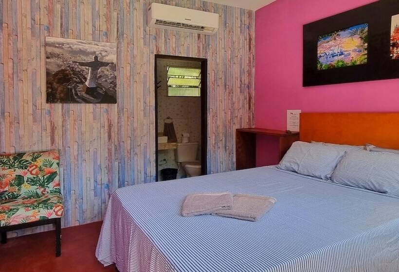 Люкс Повышенной Комфортности, Farofa Loca Hostel