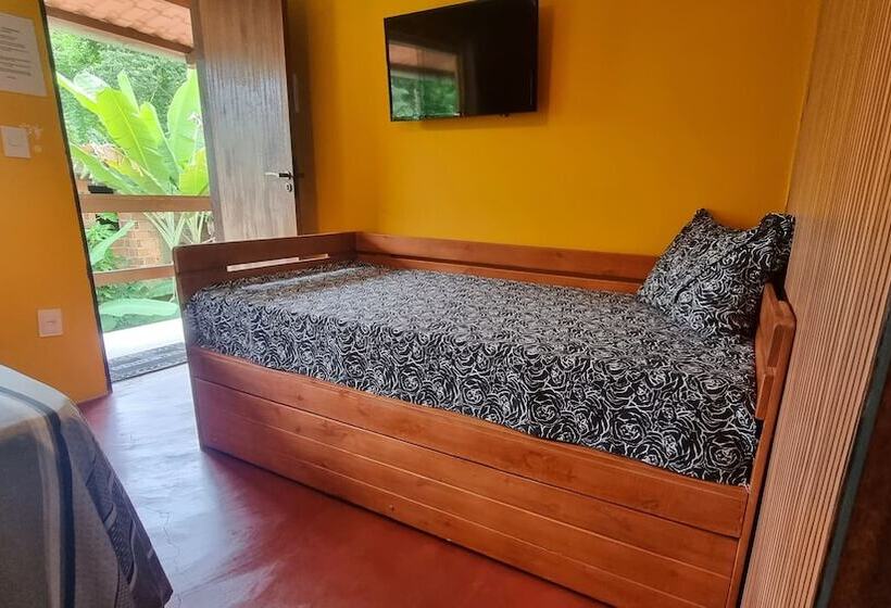 Люкс Повышенной Комфортности, Farofa Loca Hostel