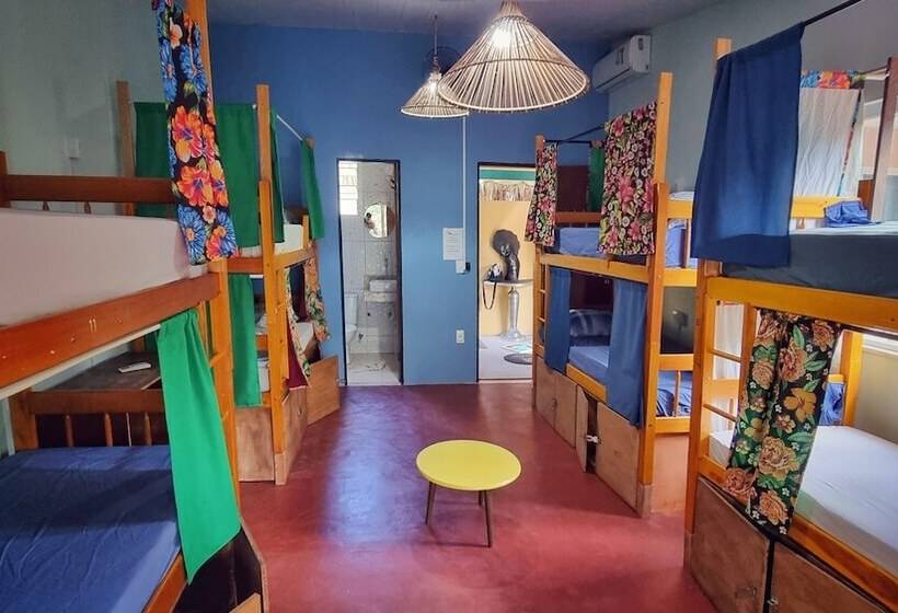 Кровать в Общей Комнате, Farofa Loca Hostel