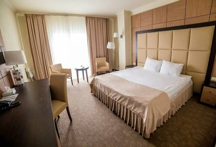 スーペリアールーム, Green Park Hotel & Spa