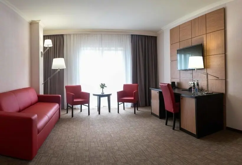 スイート, Green Park Hotel & Spa
