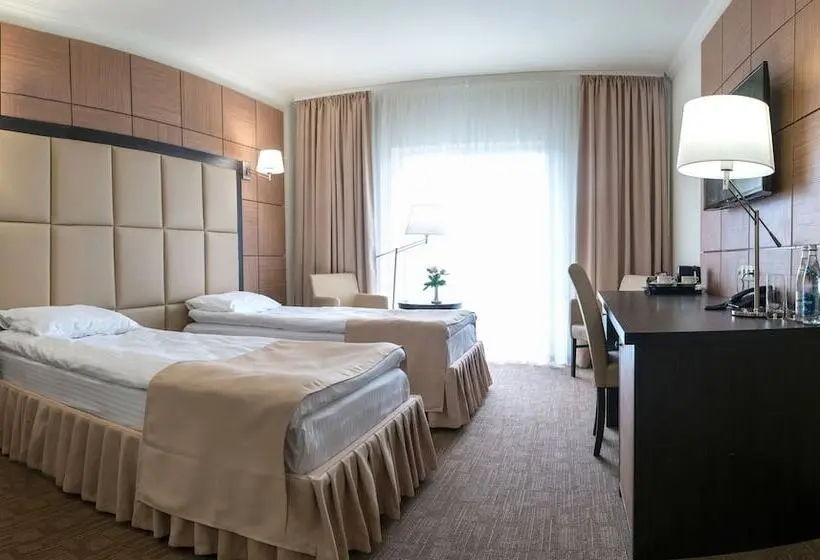 スーペリアールーム, Green Park Hotel & Spa