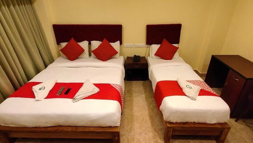 חדר דלוקס לשלושה, Green Plaza