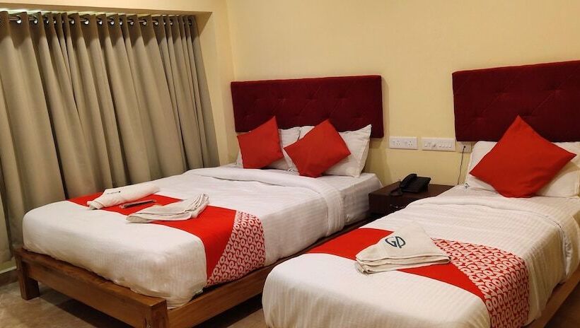 חדר דלוקס לשלושה, Green Plaza