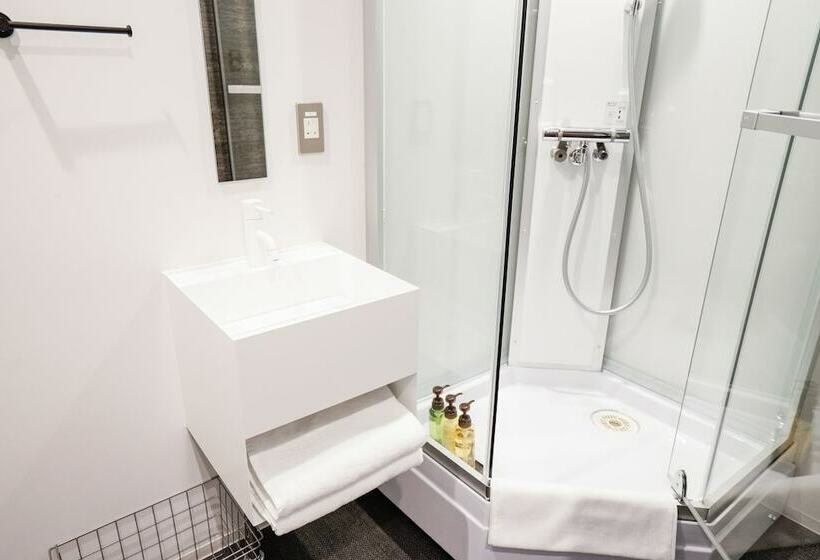 Camera Standard Individuale, Potmum Sapporo