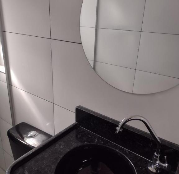 اتاق لوکس, Val De Cans Aeroporto
