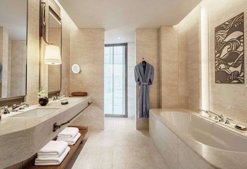 Habitació Deluxe Vista Ciutat, Waldorf Astoria Bangkok