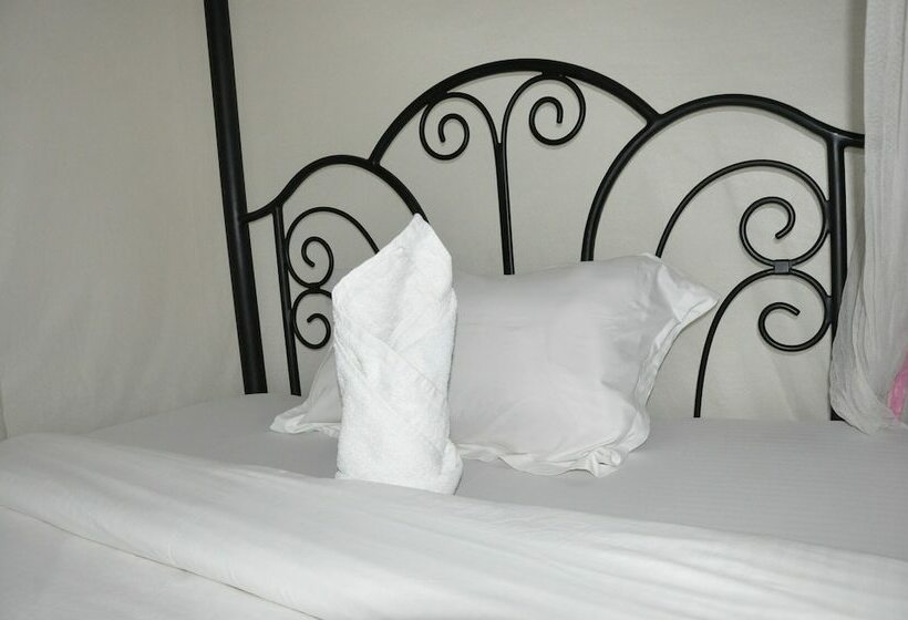 디럭스 룸 도시 전망, Six Eight Motel