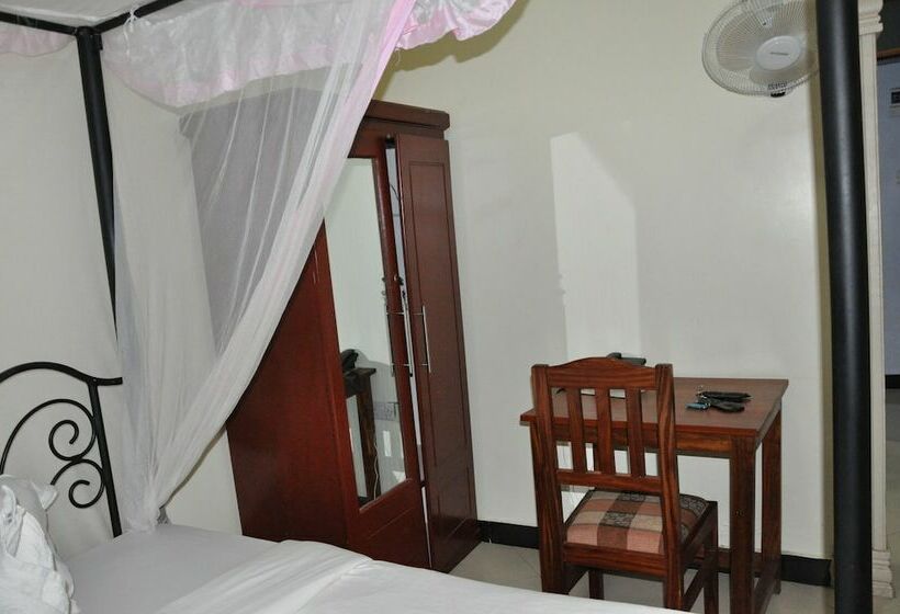 디럭스 룸 도시 전망, Six Eight Motel