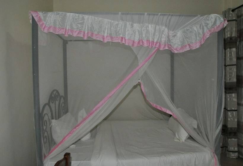 싱글 디럭스 룸, Six Eight Motel