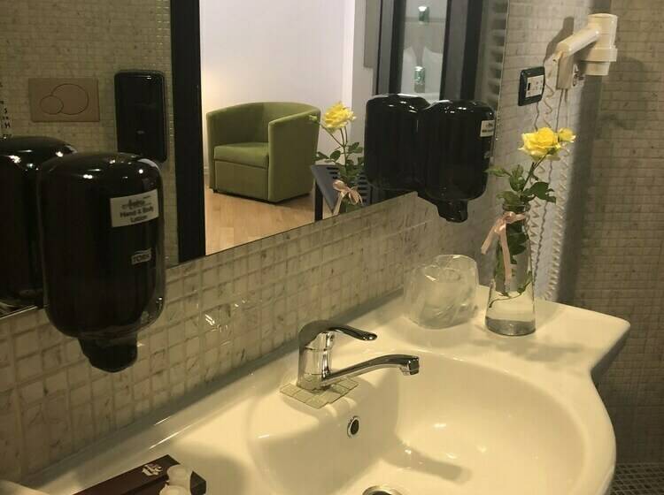 디럭스 룸, Ambra Boutique Hotel & Bistro
