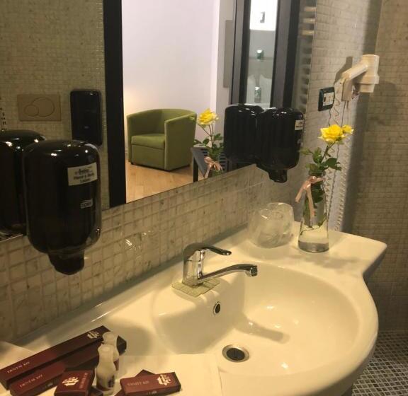 Номер Deluxe, Ambra Boutique Hotel & Bistro