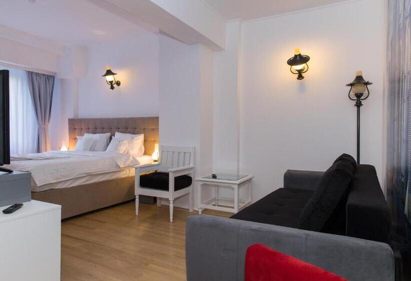 Номер Superior Кровать Кинг, Ambra Boutique Hotel & Bistro