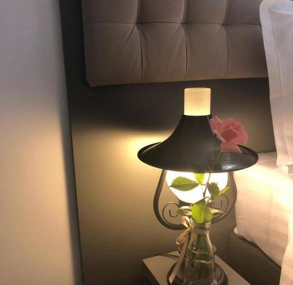 Семейный Номер Deluxe, Ambra Boutique Hotel & Bistro