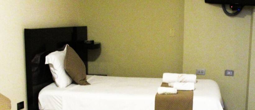 스탠다드 룸, Aura